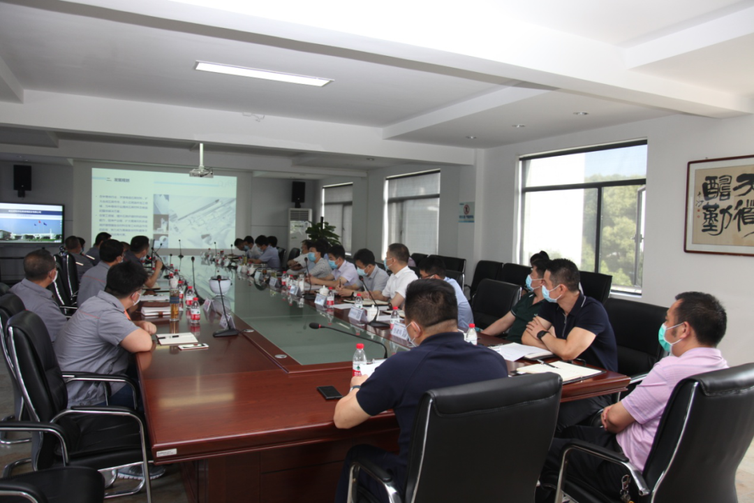 J9����-����վ����