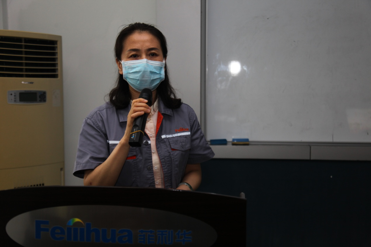 J9����-����վ����